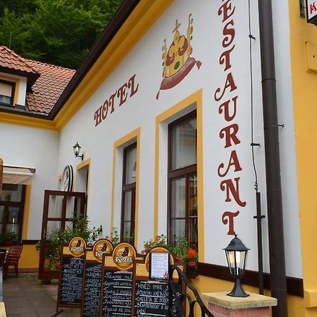 Hotel Koruna Karlštejn Kültér fotó